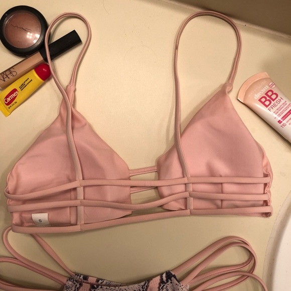 Bikini set 👙 - Picture 2 of 3